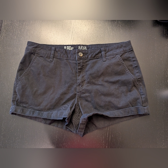 3 For $18 a.n.a Women's Black Jean Shorts - Picture 3 of 8